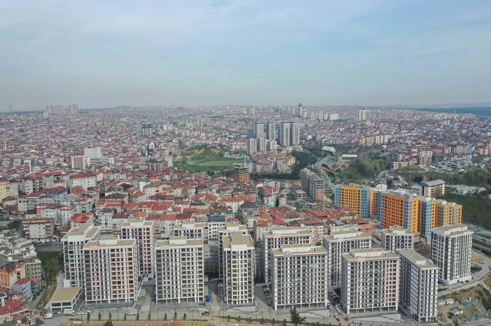 Tüm riskli konutlar 2035’e kadar yenilenecek Tüm riskli konutlar 2035’e kadar yenilenecek