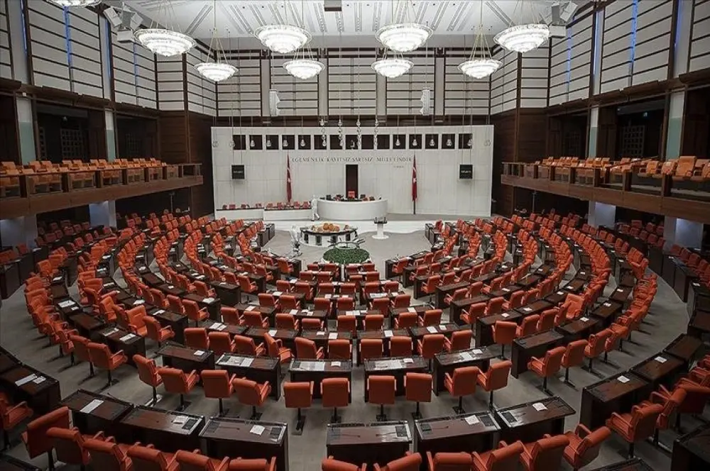 Yeni yasama döneminde gözler Meclis'te olacak Yeni yasama döneminde gözler Meclis'te olacak