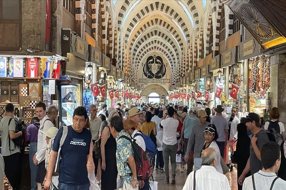 Kurban Bayramı öncesi Mısır Çarşısı'nda alışveriş hareketliliği yaşanıyor Kurban Bayramı öncesi Mısır Çarşısı'nda alışveriş hareketliliği yaşanıyor