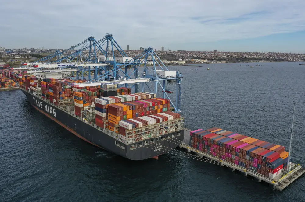 En büyük 1000 ihracatçı listesine İstanbul damgası En büyük 1000 ihracatçı listesine İstanbul damgası