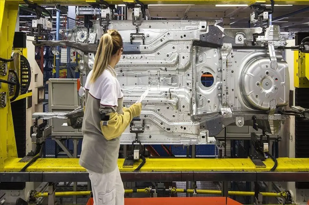Otomotiv endüstrisi ilk 6 ay 17.3 milyar dolar ihracat gerçekleştirdi Otomotiv endüstrisi ilk 6 ay 17.3 milyar dolar ihracat gerçekleştirdi
