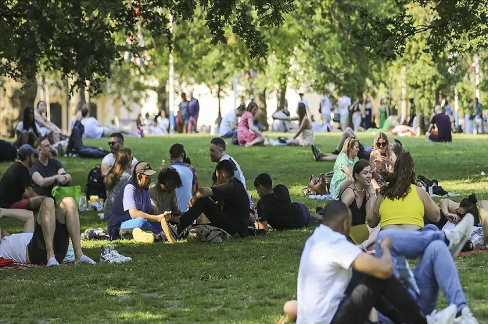 Dünya genelinde en sıcak haziran geçen ay yaşandı Dünya genelinde en sıcak haziran geçen ay yaşandı