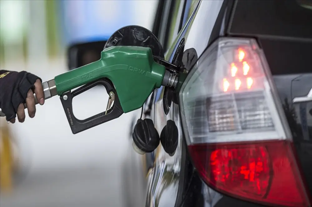 Bayramda yaklaşık 275 milyon litre akaryakıt satışı yapıldı Bayramda yaklaşık 275 milyon litre akaryakıt satışı yapıldı