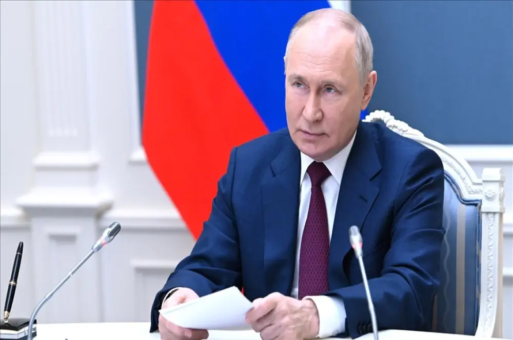Putin: Ekonomimizde bu yılki büyüme geçen yılı tümüyle telafi edecek Putin: Ekonomimizde bu yılki büyüme geçen yılı tümüyle telafi edecek