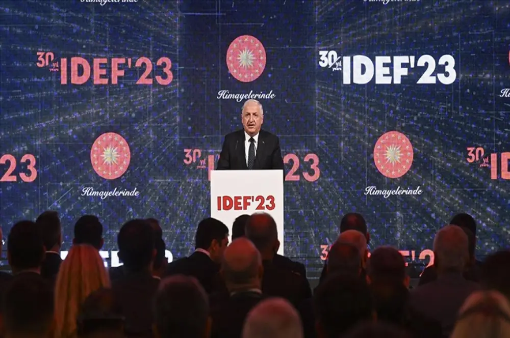 Hedefimiz ordumuzu yerli ve milli teknolojiyle donatmak Hedefimiz ordumuzu yerli ve milli teknolojiyle donatmak