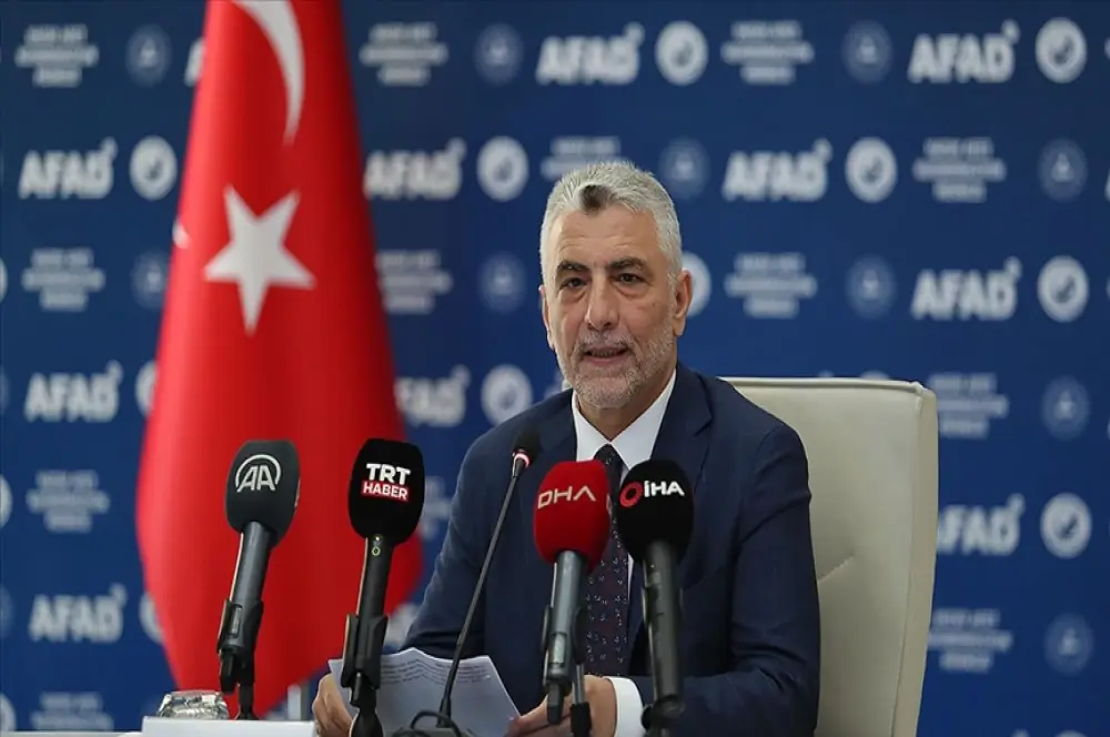 Hatay'ın modern şehir konumuna gelmesi için canla başla çalışıyoruz Hatay'ın modern şehir konumuna gelmesi için canla başla çalışıyoruz