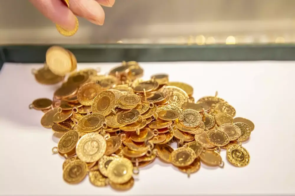Altın ithalatına yüzde 20 ek mali yükümlülük uygulanacak Altın ithalatına yüzde 20 ek mali yükümlülük uygulanacak