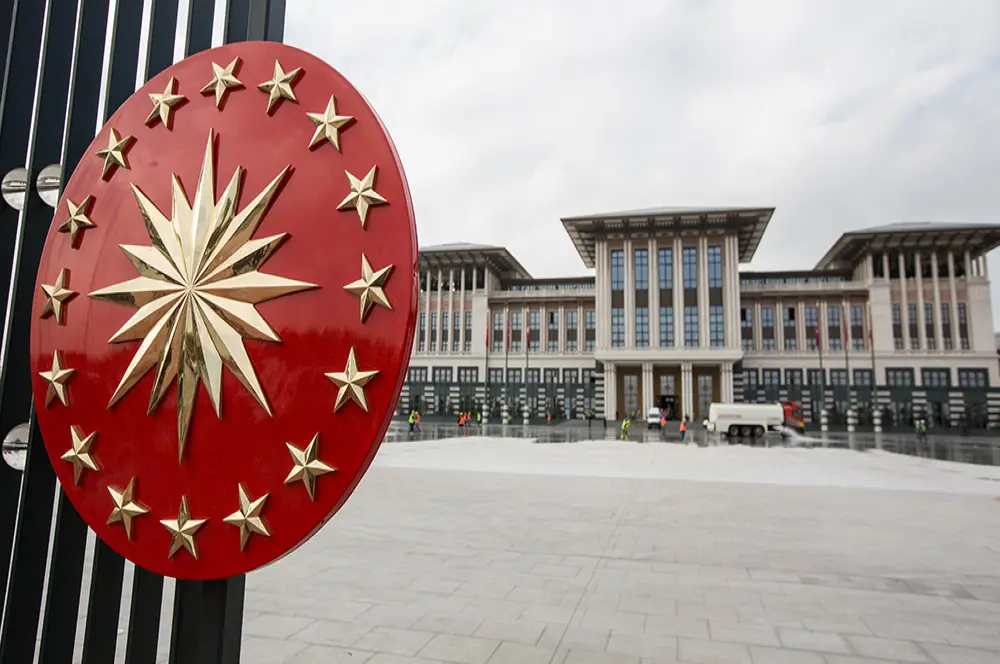 Üst kademe kamu yöneticiliklerine atama kararları Resmi Gazete'de yayımlandı Üst kademe kamu yöneticiliklerine atama kararları Resmi Gazete'de yayımlandı