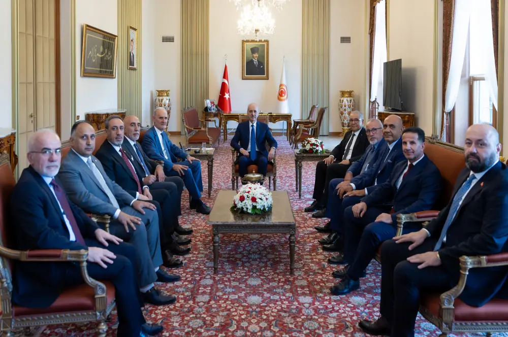 İstanbul Ticaret Odası (İTO) heyeti TBMM’de İstanbul Ticaret Odası (İTO) heyeti TBMM’de