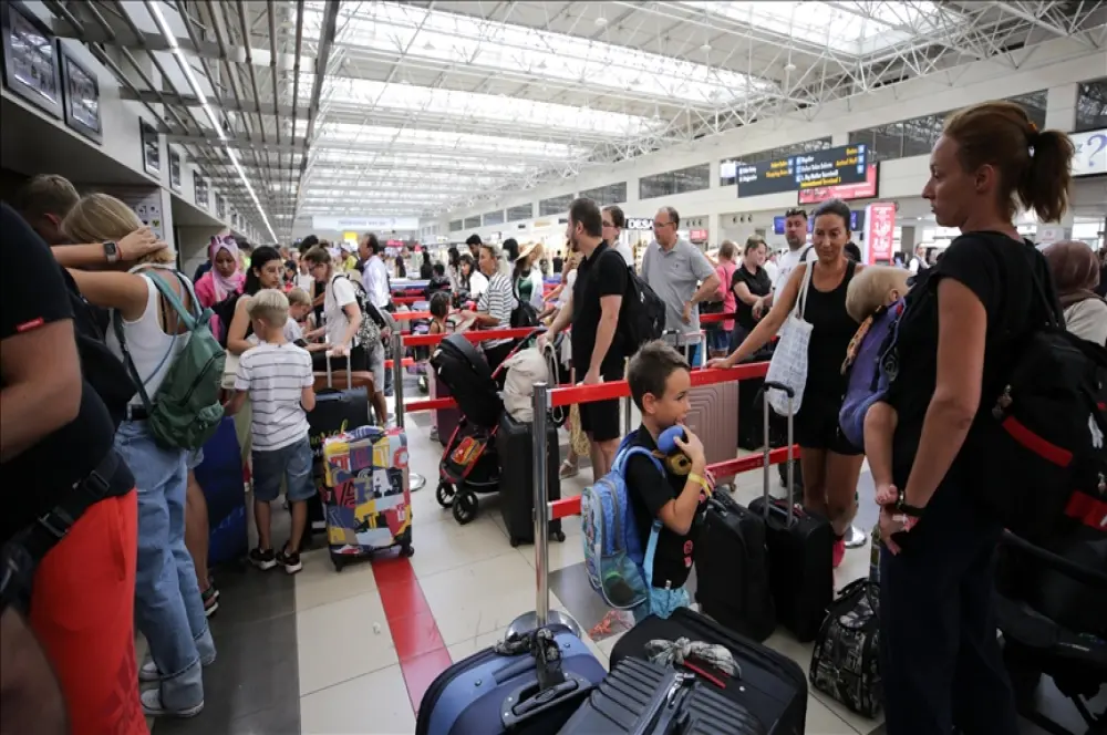 Turizmde patlama yaşanıyor Turizmde patlama yaşanıyor