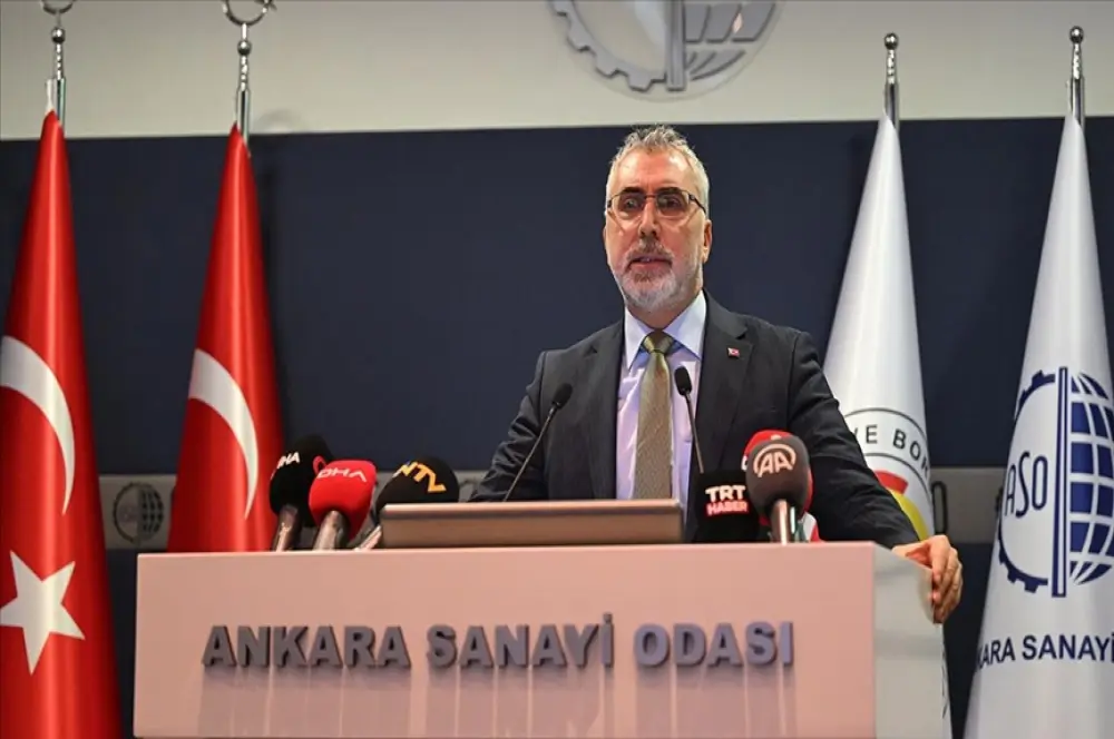 Temmuz itibarıyla İŞKUR aracılığıyla 103 bin 500 kişi işe yerleştirildi Temmuz itibarıyla İŞKUR aracılığıyla 103 bin 500 kişi işe yerleştirildi