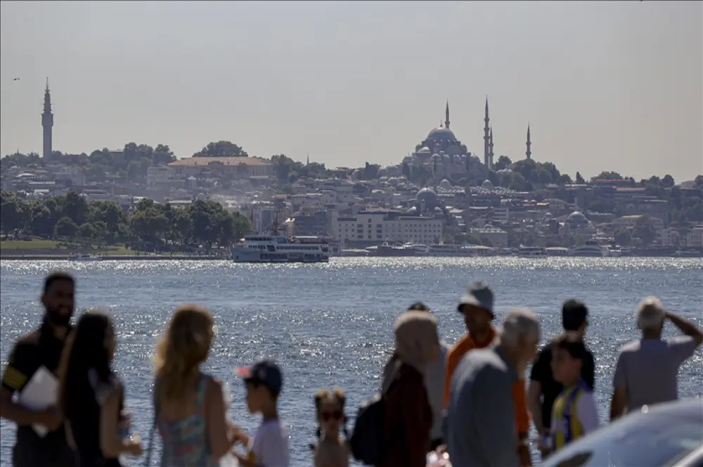 İstanbul temmuzda gelen turist sayısında son 10 yılın rekorunu kırdı İstanbul temmuzda gelen turist sayısında son 10 yılın rekorunu kırdı
