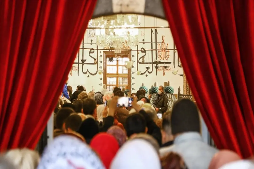 Müzekart ile en çok Konya Mevlana Müzesi ve İzmir Efes Ören Yeri ziyaret edildi Müzekart ile en çok Konya Mevlana Müzesi ve İzmir Efes Ören Yeri ziyaret edildi
