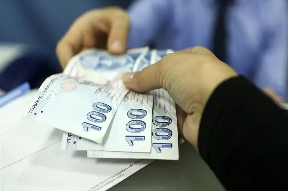 Şehit yakınları ve gaziler için eylül ayında 12.4 milyon lira ödendi Şehit yakınları ve gaziler için eylül ayında 12.4 milyon lira ödendi