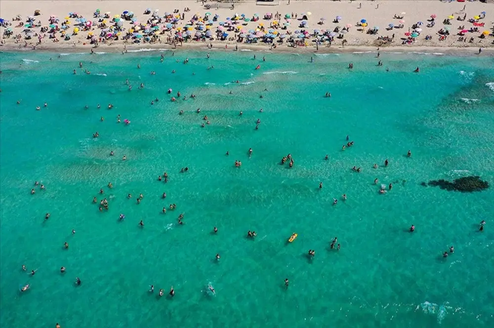 Turizmciler sezonun uzamasını bekliyor Turizmciler sezonun uzamasını bekliyor