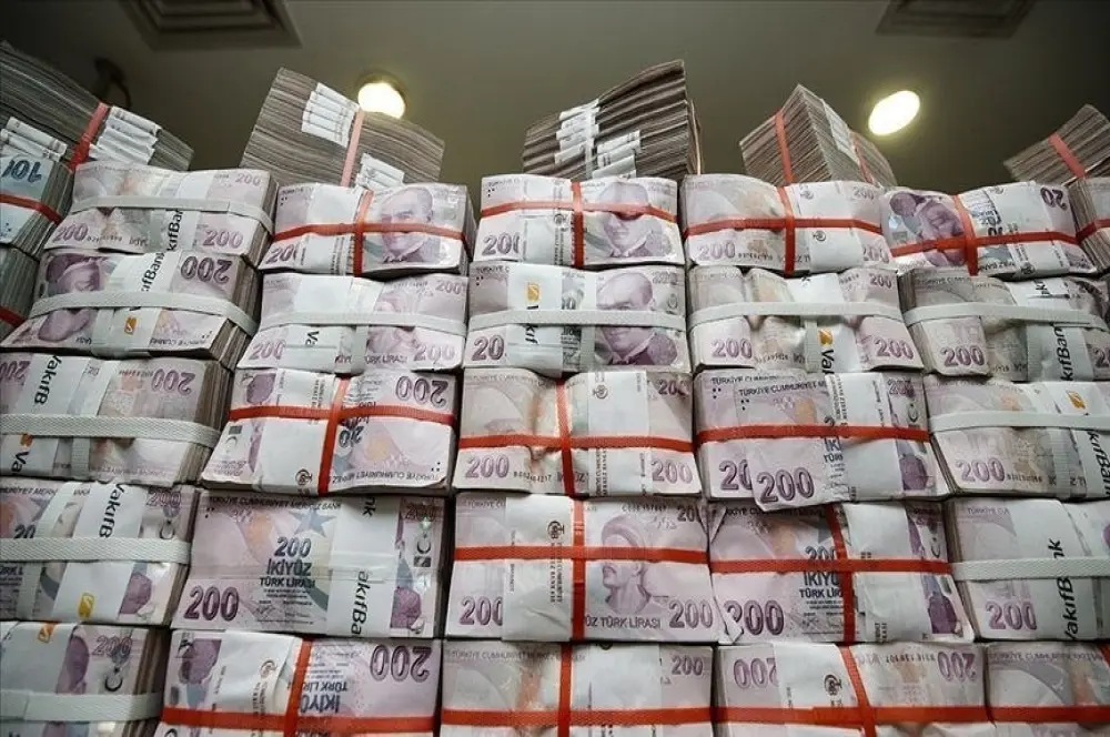 Bankacılık sektörü kredi hacmi geçen hafta 10 trilyon 503,3 milyar lira oldu Bankacılık sektörü kredi hacmi geçen hafta 10 trilyon 503,3 milyar lira oldu
