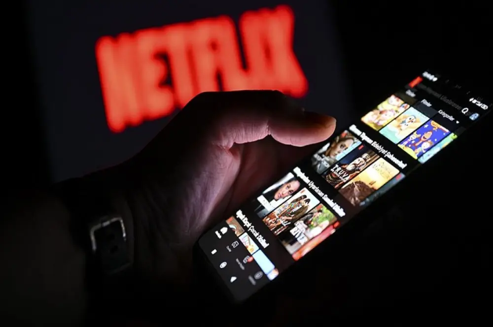 İngiliz hükümeti, internet tabanlı TV kanallarına düzenleme getirmeyi planlıyor İngiliz hükümeti, internet tabanlı TV kanallarına düzenleme getirmeyi planlıyor