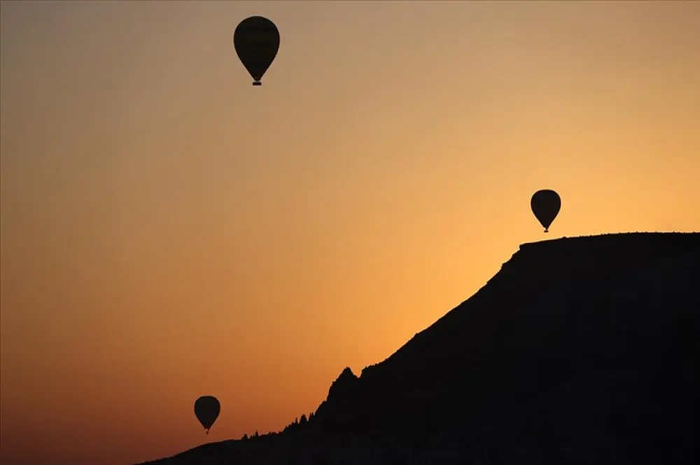 Türkiye'de turist başına ortalama harcama 1200 dolara çıktı Türkiye'de turist başına ortalama harcama 1200 dolara çıktı