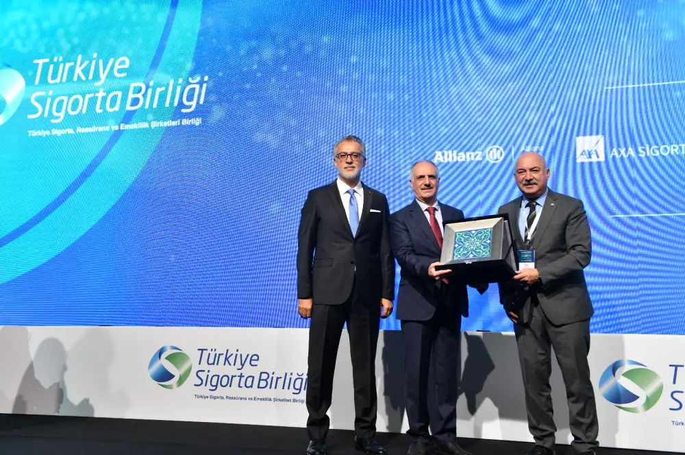 2. Uluslararası Sigorta Zirvesi başladı 2. Uluslararası Sigorta Zirvesi başladı