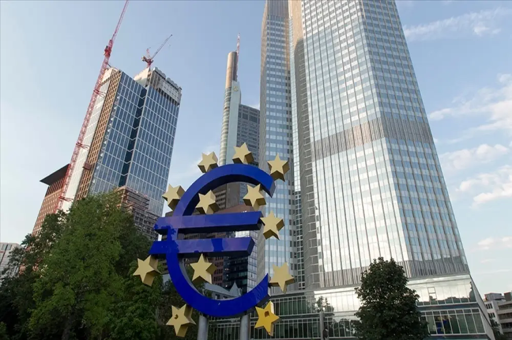 Avrupa Merkez Bankası enflasyonun uzun süre yüksek kalmasını bekliyor Avrupa Merkez Bankası enflasyonun uzun süre yüksek kalmasını bekliyor