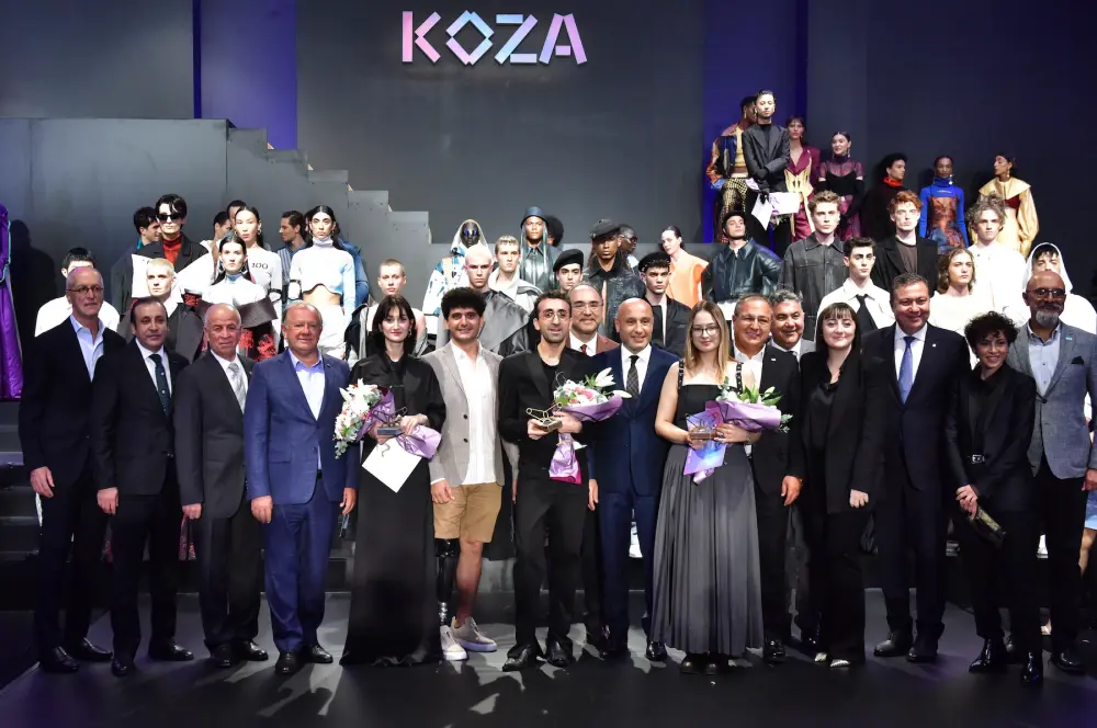 KOZA Genç Moda Tasarımcıları Yarışması’nın kazananları belli oldu KOZA Genç Moda Tasarımcıları Yarışması’nın kazananları belli oldu