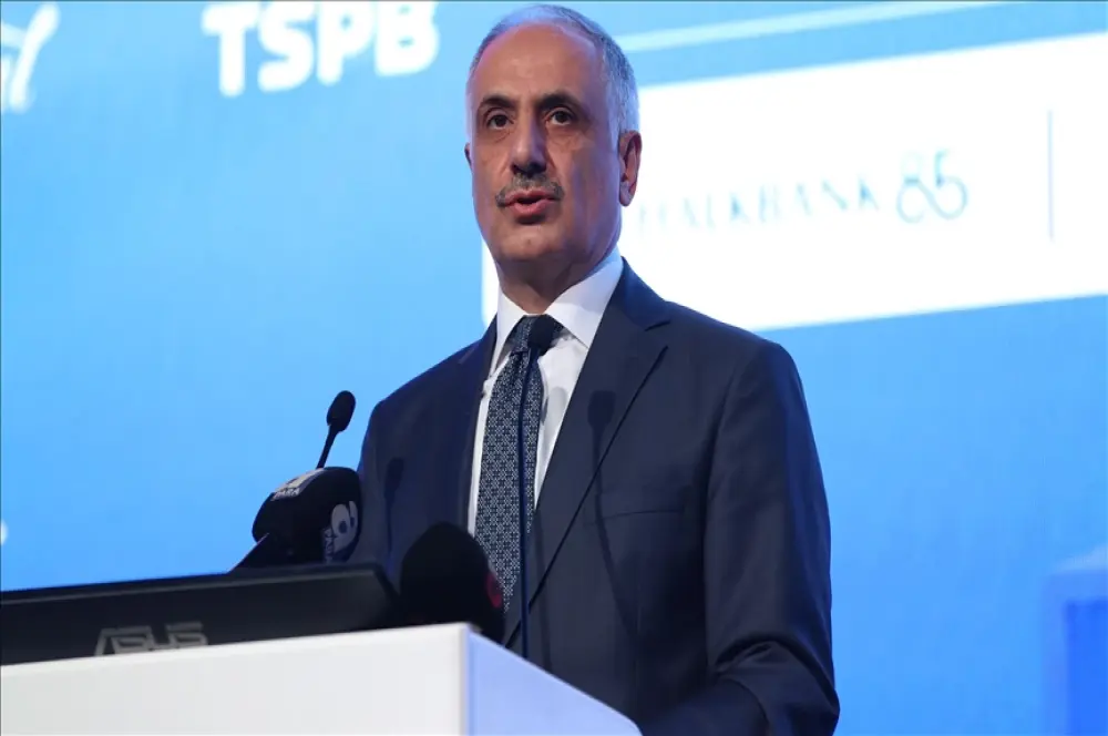 Sermaye piyasamız gelişmeye en açık sektörlerimizin başında geliyor Sermaye piyasamız gelişmeye en açık sektörlerimizin başında geliyor