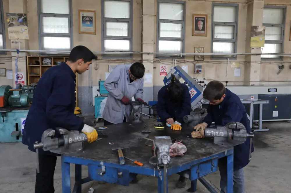 Meslek liseliler için ana eleman önerisi Meslek liseliler için ana eleman önerisi