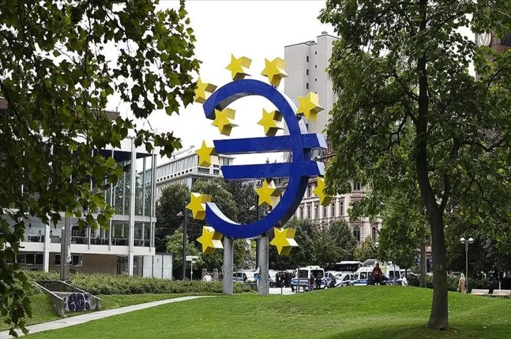 Euro Bölgesi'nde enflasyon azalıyor Euro Bölgesi'nde enflasyon azalıyor