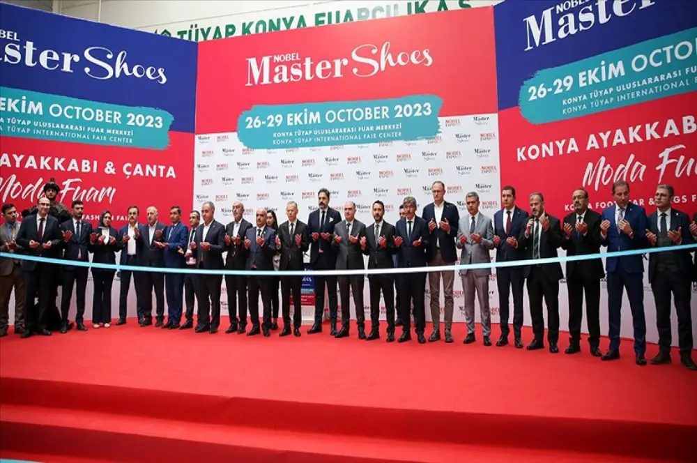 Konya'da Nobel MASTER SHOES Ayakkabı ve Çanta Moda Fuarı açıldı Konya'da Nobel MASTER SHOES Ayakkabı ve Çanta Moda Fuarı açıldı
