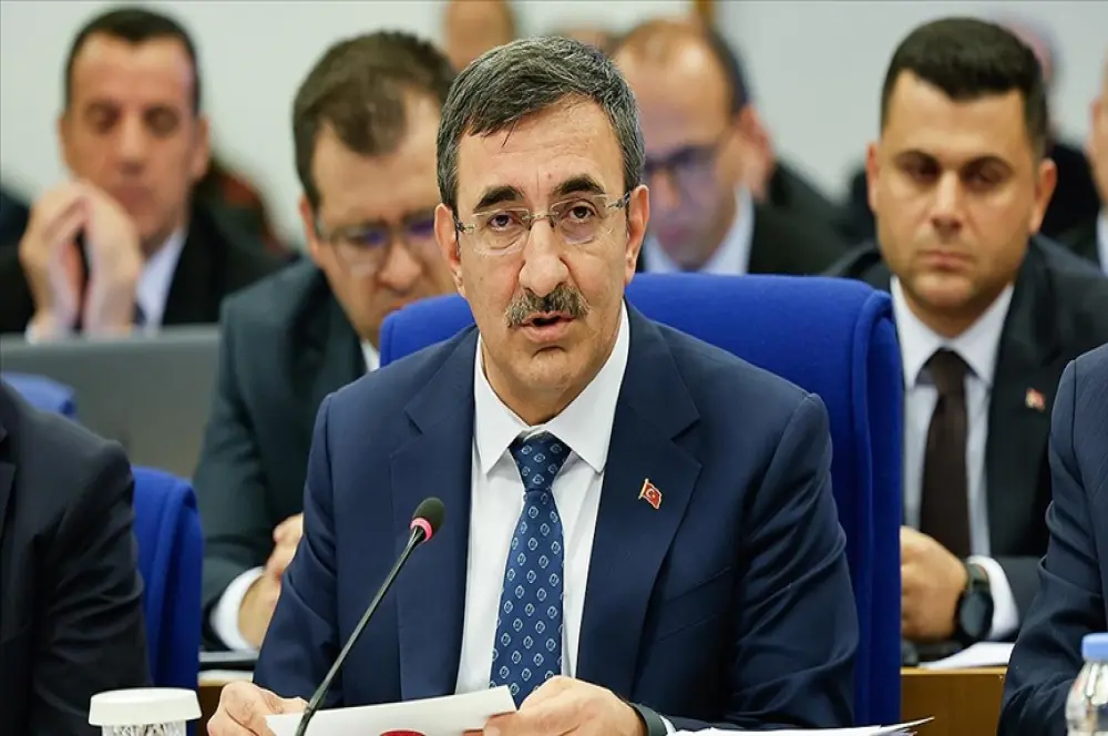 2024 bütçesinde yatırıma ayrılan kaynak 1 trilyon 592.9 milyar TL'ye yükseldi 2024 bütçesinde yatırıma ayrılan kaynak 1 trilyon 592.9 milyar TL'ye yükseldi