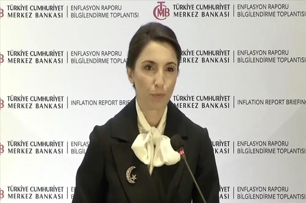 Yıl sonu enflasyon tahmini orta noktalarını 2023 için güncelledik Yıl sonu enflasyon tahmini orta noktalarını 2023 için güncelledik