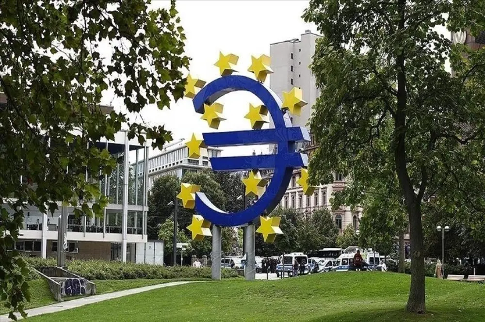 ECB'nin Tüketici Beklentileri Anketi'nde enflasyon tahmini yükseldi ECB'nin Tüketici Beklentileri Anketi'nde enflasyon tahmini yükseldi