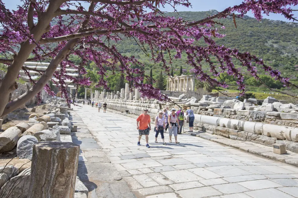 Türkiye 2022’de en çok turist ağırlayan 5. ülke oldu Türkiye 2022’de en çok turist ağırlayan 5. ülke oldu