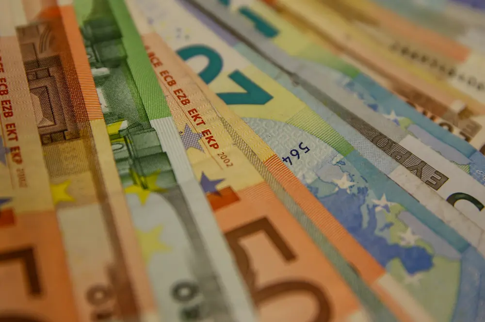Avrupa Yatırım Bankası’ndan Türkiye'ye 400 milyon Euro kredi Avrupa Yatırım Bankası’ndan Türkiye'ye 400 milyon Euro kredi
