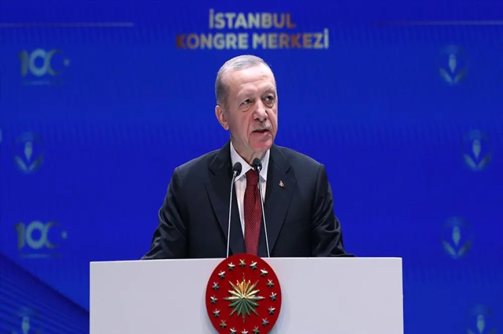 4 milyon 689 bin emeklimiz de 5 bin TL ödeme imkanından faydalanacak 4 milyon 689 bin emeklimiz de 5 bin TL ödeme imkanından faydalanacak