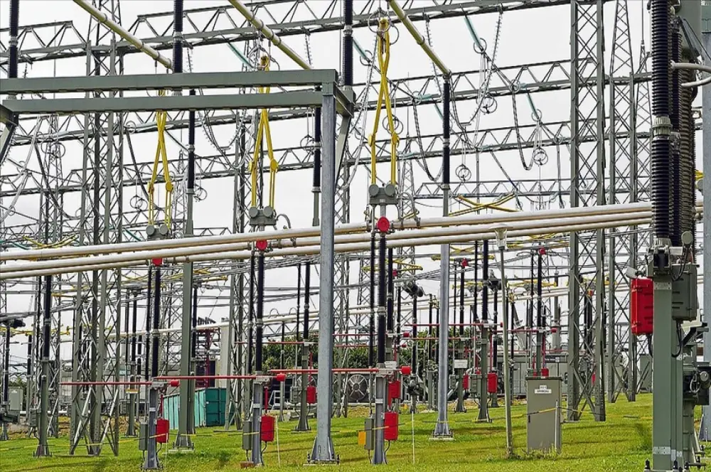 AB, elektrik şebekesi 584 milyar euro yatırıma ihtiyaç duyuyor AB, elektrik şebekesi 584 milyar euro yatırıma ihtiyaç duyuyor