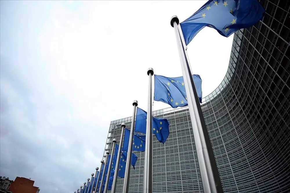 AB, dijital platform çalışanlarının haklarını genişletiyor AB, dijital platform çalışanlarının haklarını genişletiyor