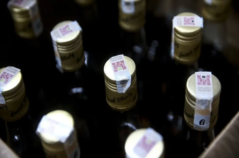 Etil Alkol Takip Sistemi ile sahte alkol üretiminin önüne geçilmesi hedefleniyor Etil Alkol Takip Sistemi ile sahte alkol üretiminin önüne geçilmesi hedefleniyor