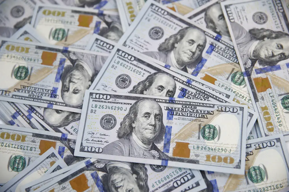 TCMB'nin resmi rezerv varlıkları kasımda 136.7 milyar dolar oldu TCMB'nin resmi rezerv varlıkları kasımda 136.7 milyar dolar oldu