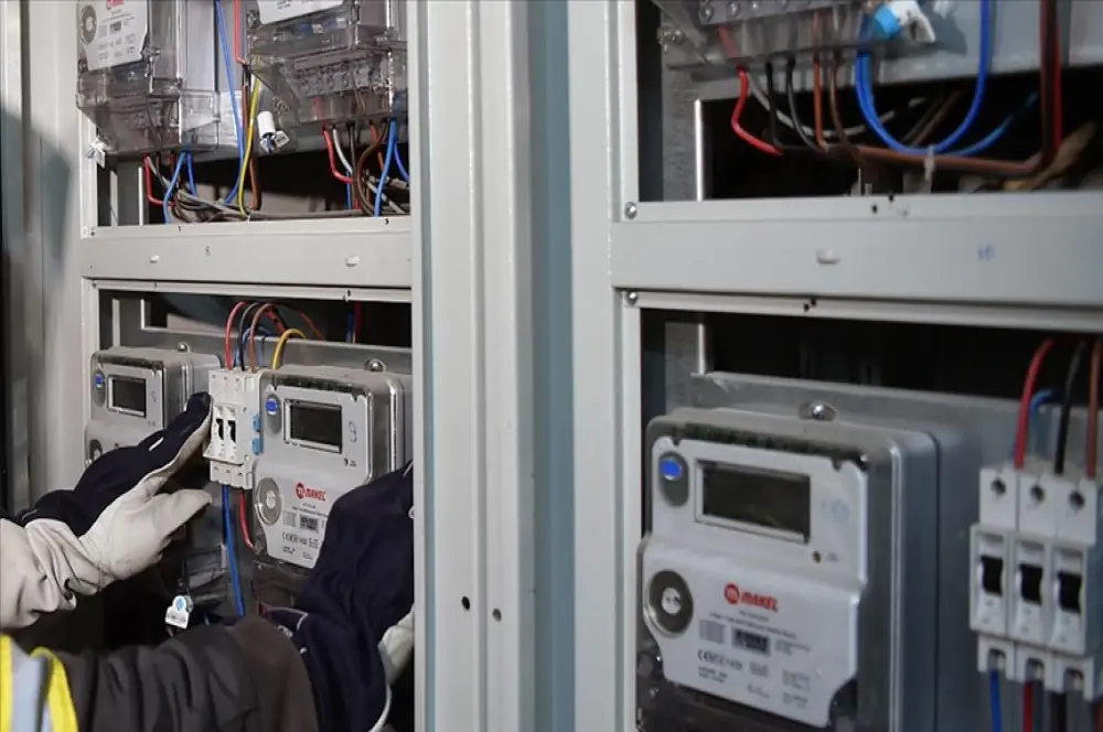 Elektrik piyasasında Milli Akıllı Sayaç Sistemi'ne geçiliyor Elektrik piyasasında Milli Akıllı Sayaç Sistemi'ne geçiliyor