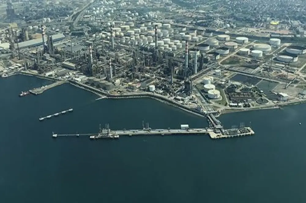 TÜPRAŞ'ın İzmit rafinerisindeki fuel oil dönüşüm tesisi bakıma girecek TÜPRAŞ'ın İzmit rafinerisindeki fuel oil dönüşüm tesisi bakıma girecek