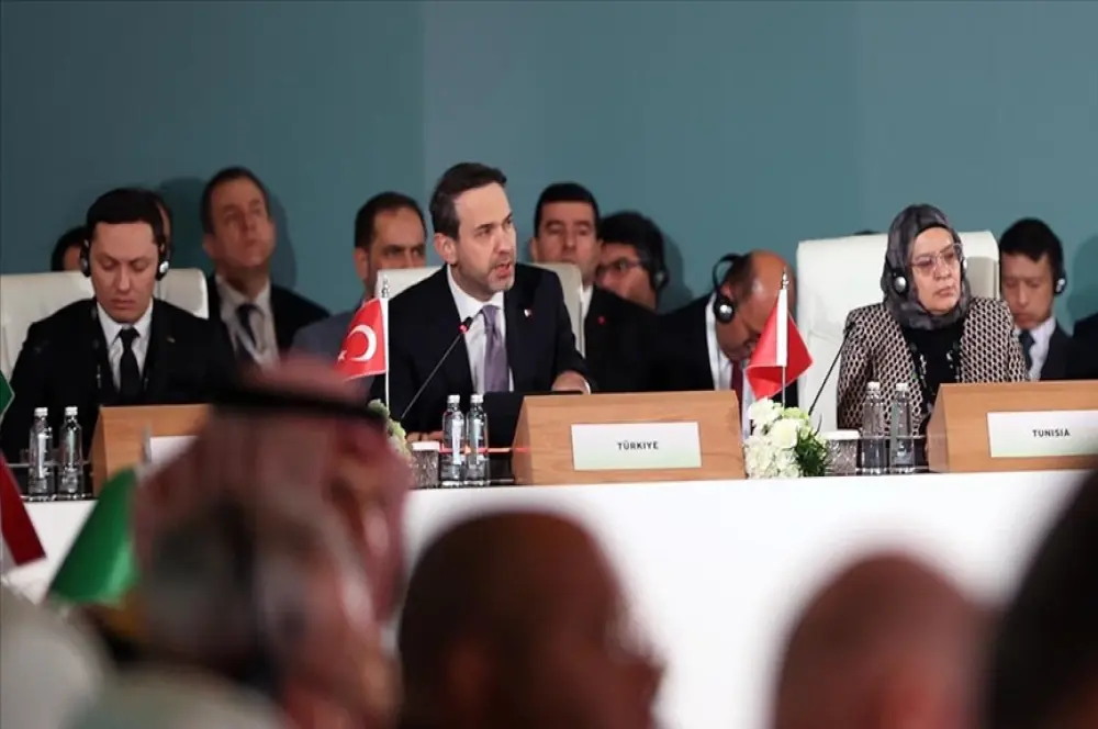 Bakan Bayraktar: Tüm ülkelerle işbirliğine hazırız Bakan Bayraktar: Tüm ülkelerle işbirliğine hazırız