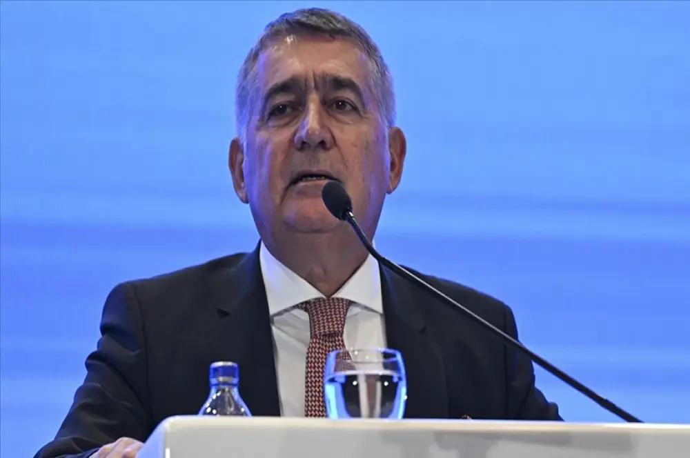 TÜSİAD Başkanı Turan: Nitelikli insan kaynağını çekmek için küresel rekabet var TÜSİAD Başkanı Turan: Nitelikli insan kaynağını çekmek için küresel rekabet var