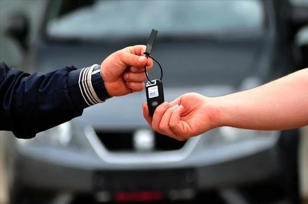 İkinci el çevrim içi oto pazarında geçen yıl 1 milyon 881 bin araç satıldı İkinci el çevrim içi oto pazarında geçen yıl 1 milyon 881 bin araç satıldı