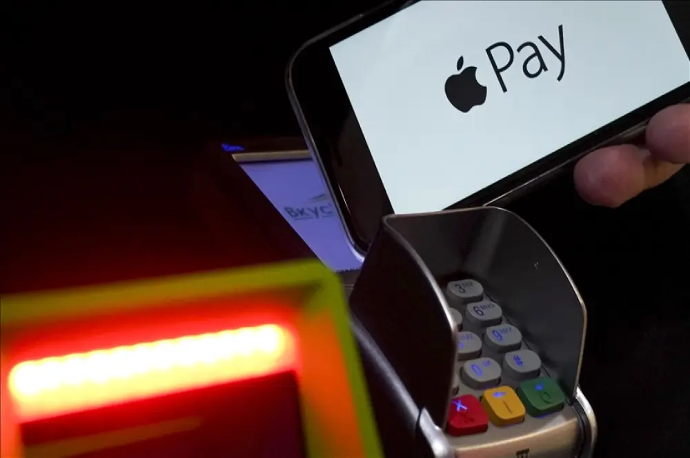 Apple, ödeme hizmetlerini diğer firmalara açmaya hazırlanıyor Apple, ödeme hizmetlerini diğer firmalara açmaya hazırlanıyor