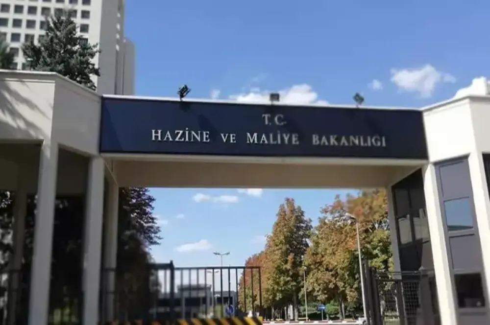 Hazine ve Maliye Bakanlığı, 5.8 milyar liralık kira sertifikası satışı yaptı Hazine ve Maliye Bakanlığı, 5.8 milyar liralık kira sertifikası satışı yaptı