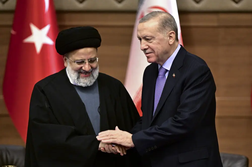Türkiye-İran arasında bilim, sanayi, teknoloji ve inovasyon alanında işbirliği Türkiye-İran arasında bilim, sanayi, teknoloji ve inovasyon alanında işbirliği