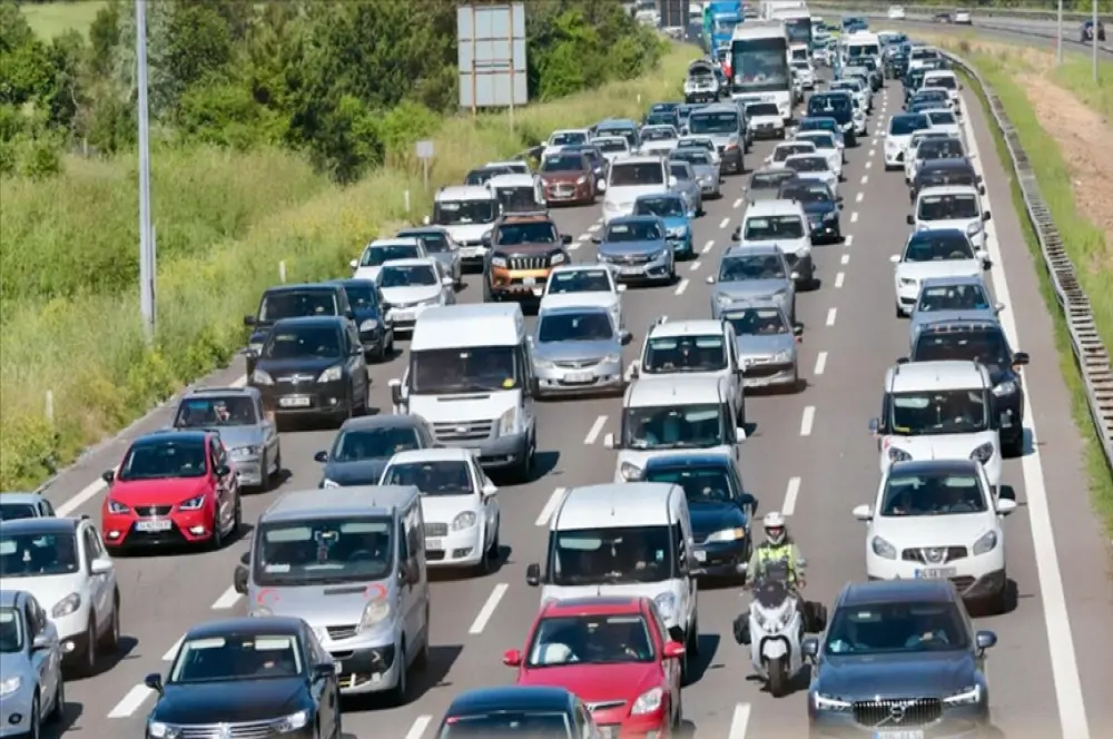 Otomobilde ‘gri’ renk ‘beyazı’ tahtından etti Otomobilde ‘gri’ renk ‘beyazı’ tahtından etti