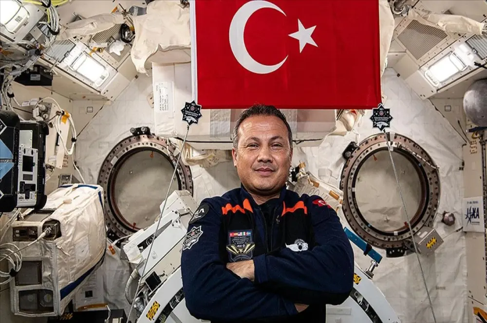 Gezeravcı, yer çekimsiz ortamın bağışıklık sistemine etkisini araştırıyor Gezeravcı, yer çekimsiz ortamın bağışıklık sistemine etkisini araştırıyor