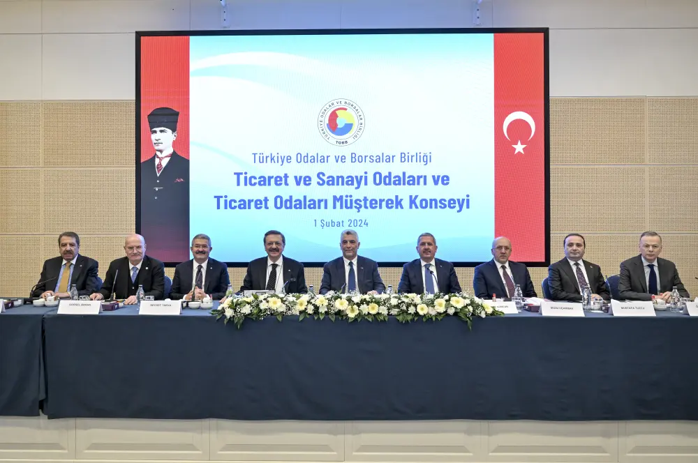 Ticaret Bakanı Ömer Bolat: Üretmeye, büyümeye, ve ihracata devam ediyoruz Ticaret Bakanı Ömer Bolat: Üretmeye, büyümeye, ve ihracata devam ediyoruz